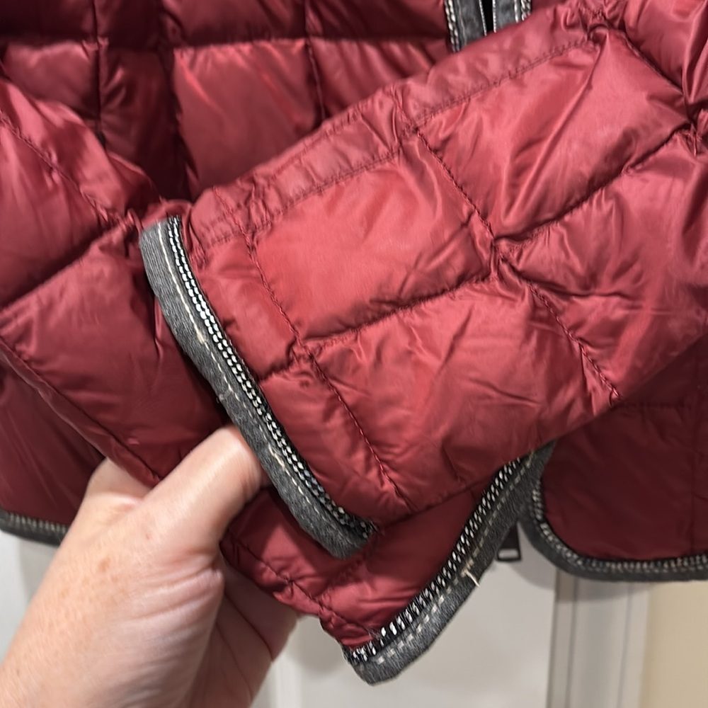 FAY ITALY LADIES BURGUNDY GRAY DOWN QUILT JACKET - Picture 11 of 14